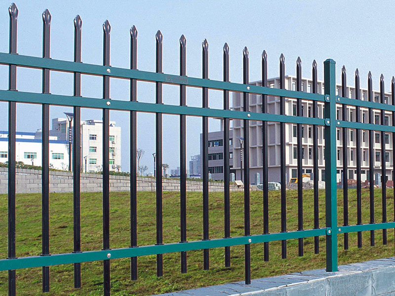 城市隔离护栏多少钱一米 园林铁艺围栏 道路中间隔离护栏多少钱
